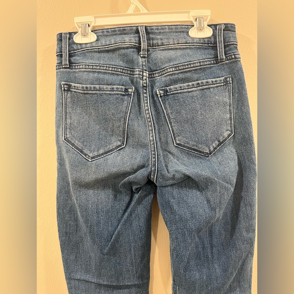 Old Navy High-Rise Wow Straight Jeans - Medium Wash - Size 0 - Picture 4 of 8